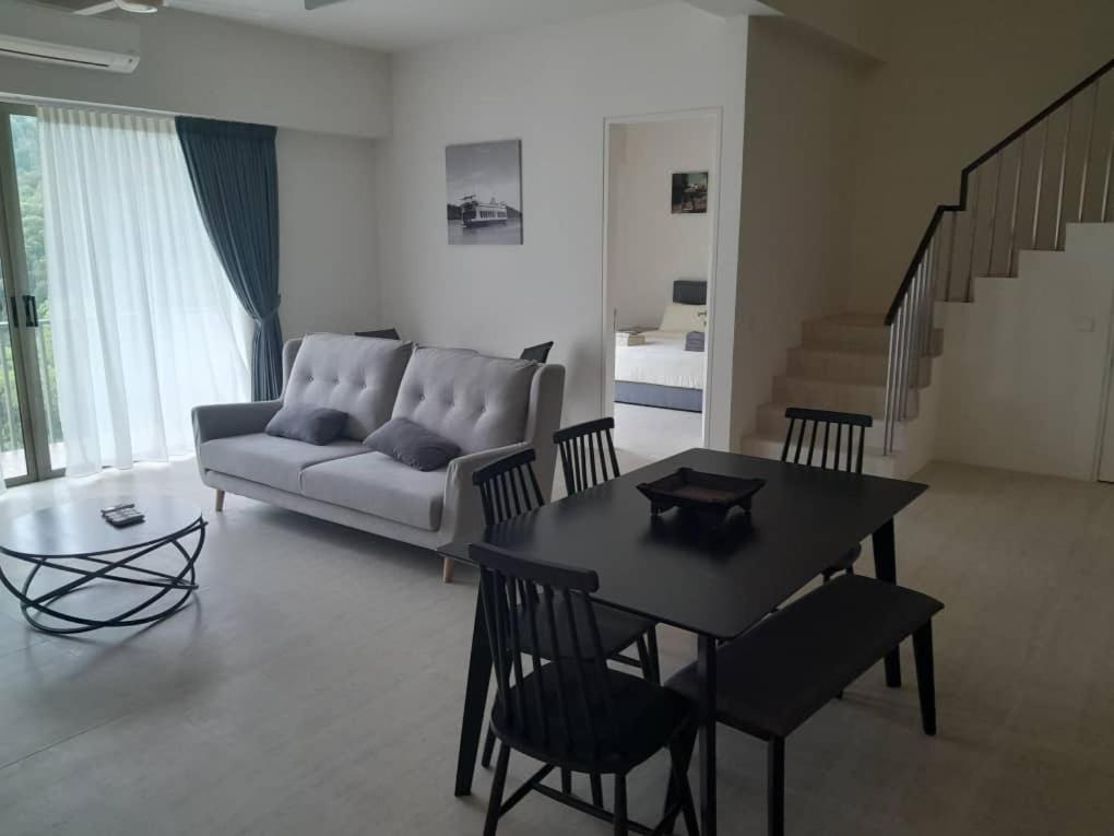 By The Sea Suites - Managed By Sdb Host Batu Ferringhi Eksteriør billede