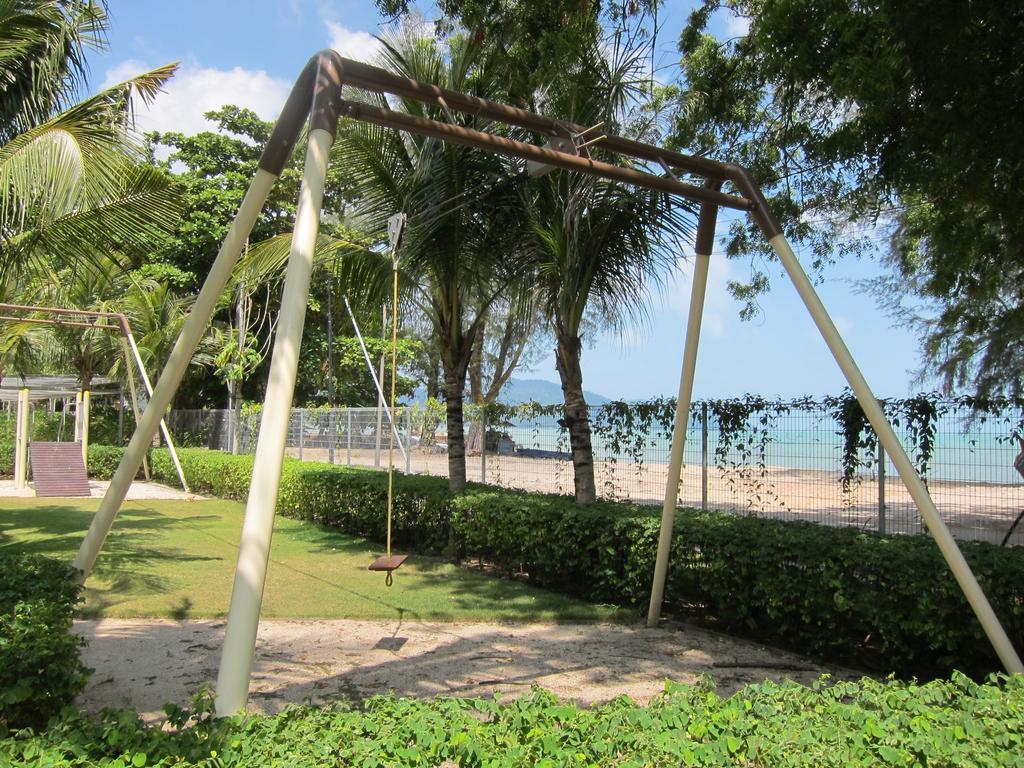 By The Sea Suites - Managed By Sdb Host Batu Ferringhi Eksteriør billede