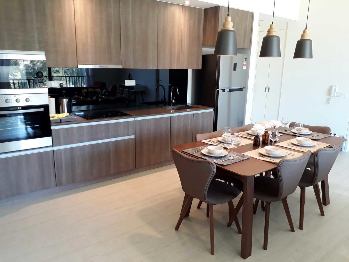 By The Sea Suites - Managed By Sdb Host Batu Ferringhi Eksteriør billede